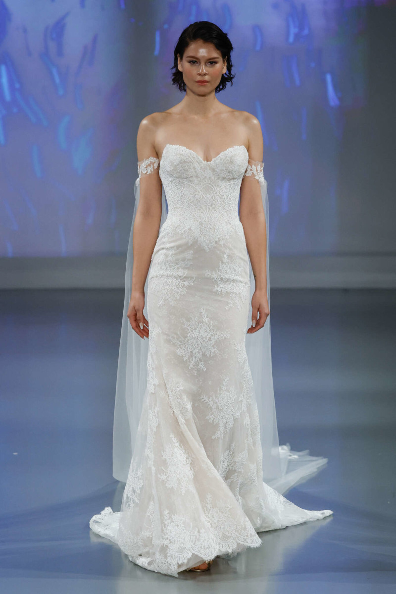 Ines Di Santo Bridal fashion show for Spring/Summer 2025