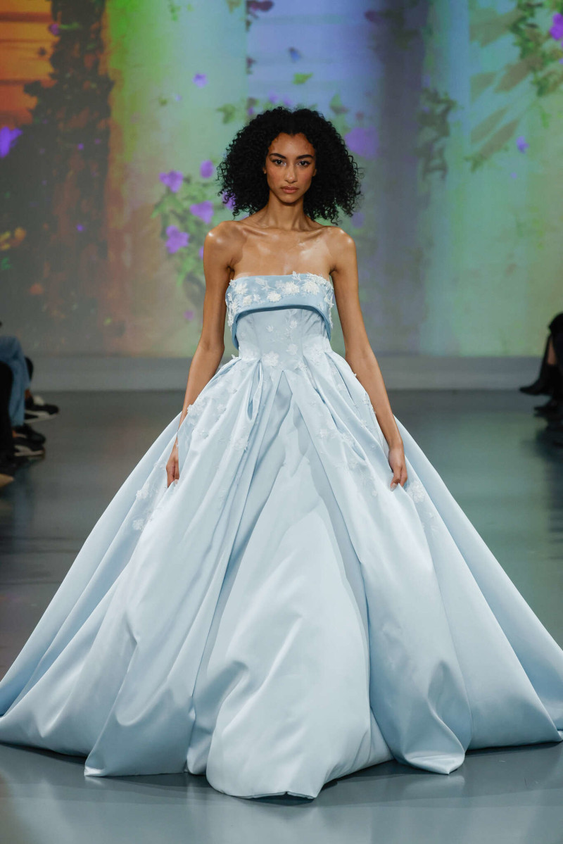 Ines Di Santo Bridal fashion show for Spring/Summer 2025