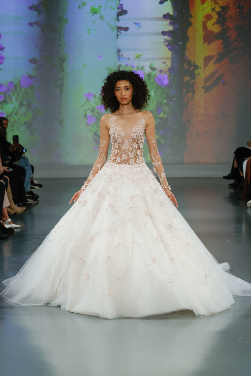 Ines Di Santo Bridal fashion show for Spring/Summer 2025