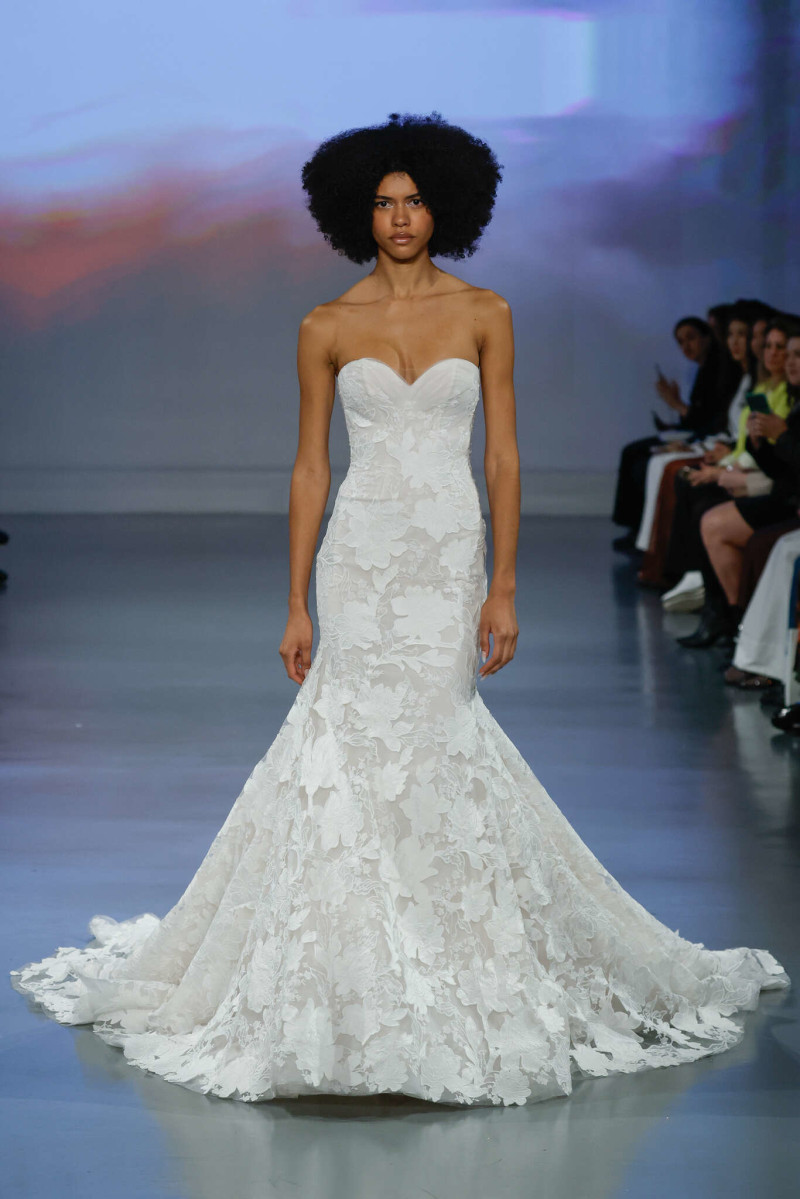 Ines Di Santo Bridal fashion show for Spring/Summer 2025