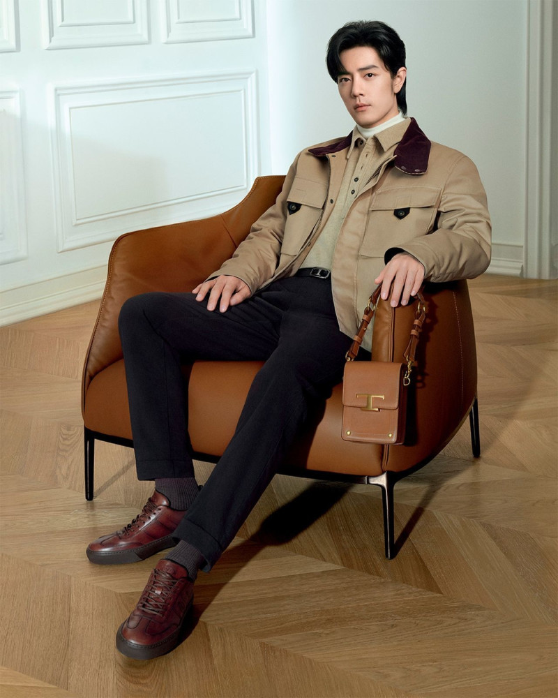 Alix Bouthors featured in  the Tod\'s s Fall Winter 2023-2024 campaign advertisement for Autumn/Winter 2023