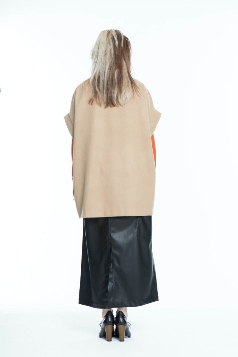 Ayumi Mitsukane lookbook for Autumn/Winter 2024