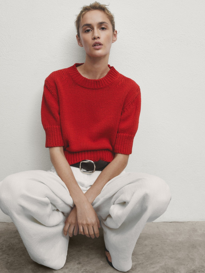 Massimo Dutti lookbook for Spring/Summer 2024