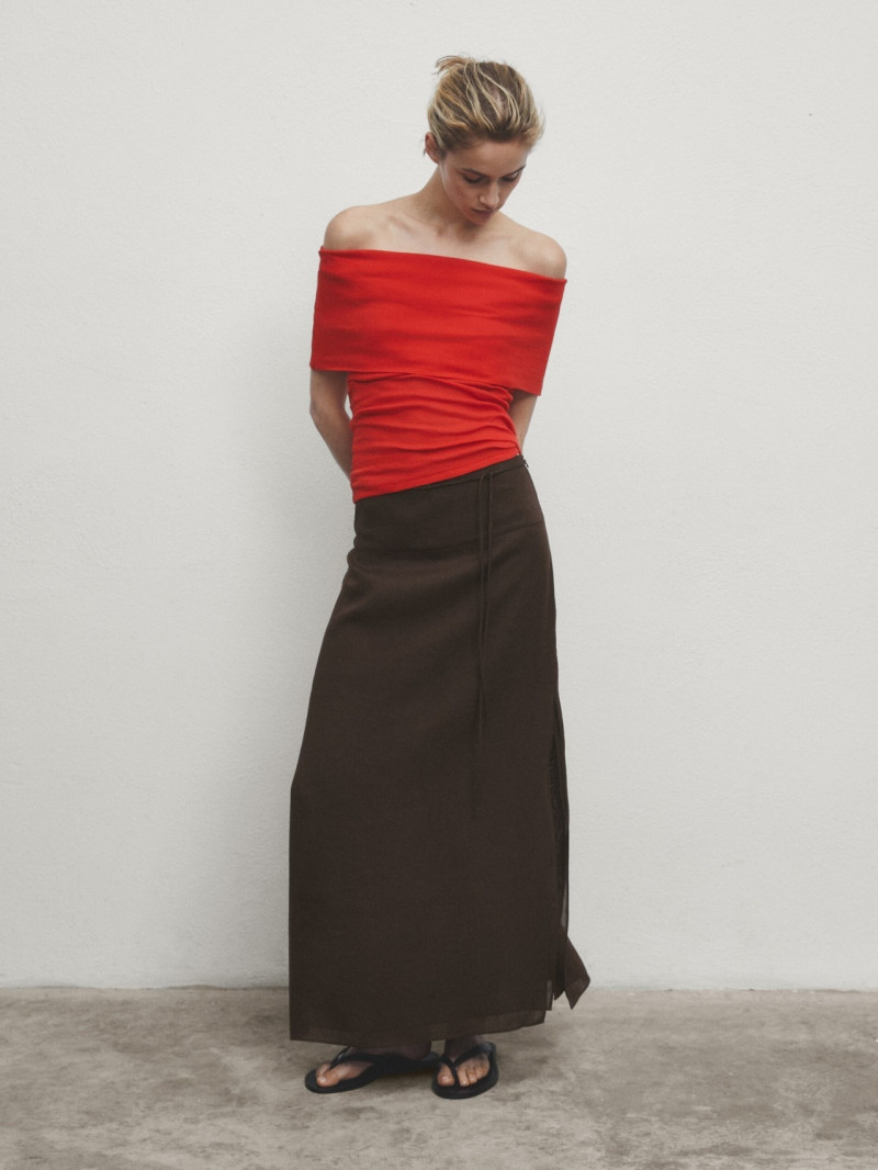 Massimo Dutti lookbook for Spring/Summer 2024