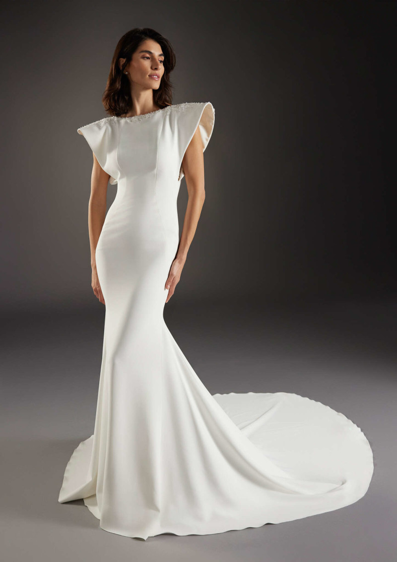 Pronovias lookbook for Spring 2025