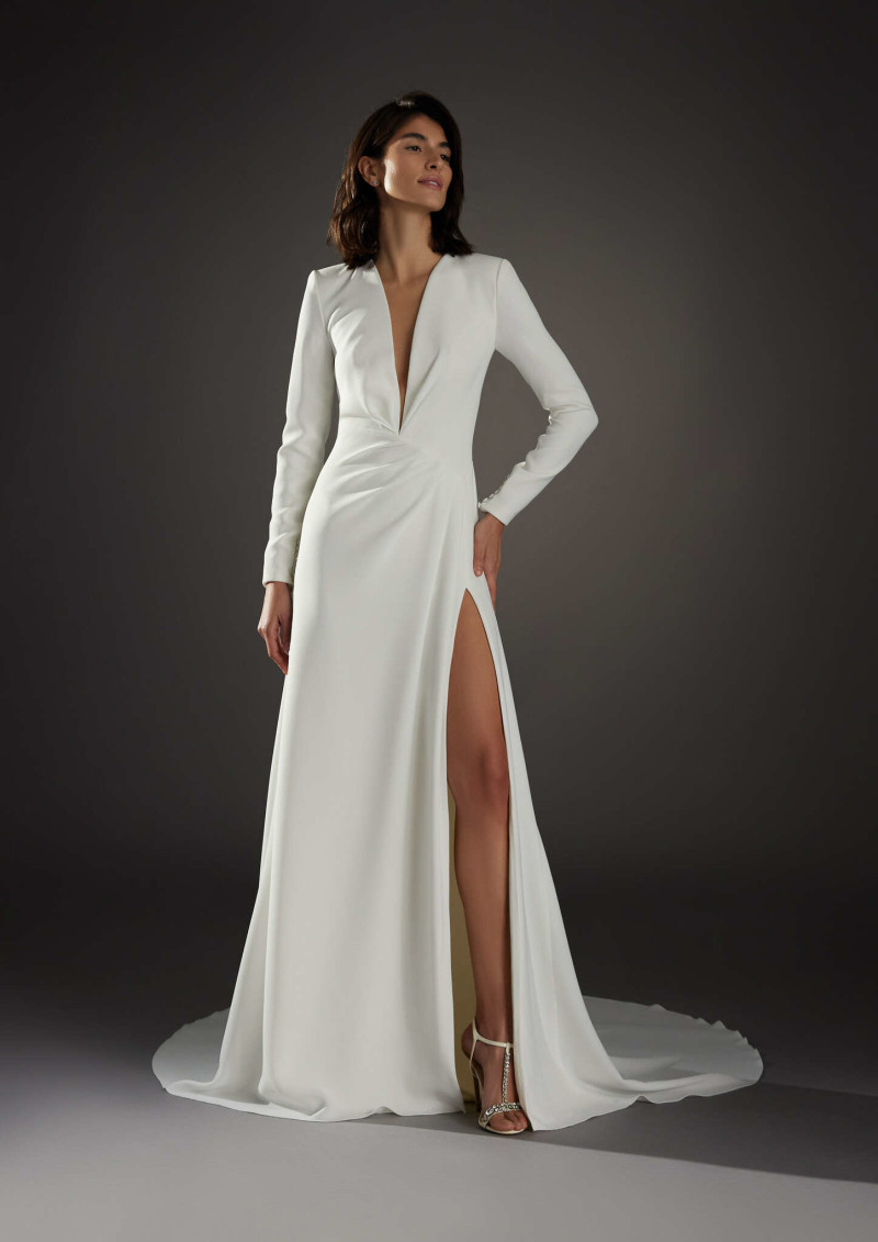 Pronovias lookbook for Spring 2025