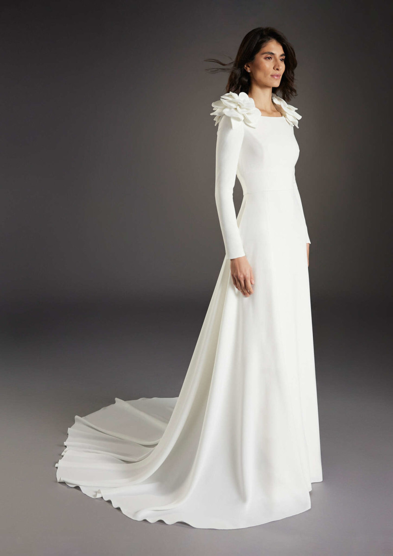 Pronovias lookbook for Spring 2025