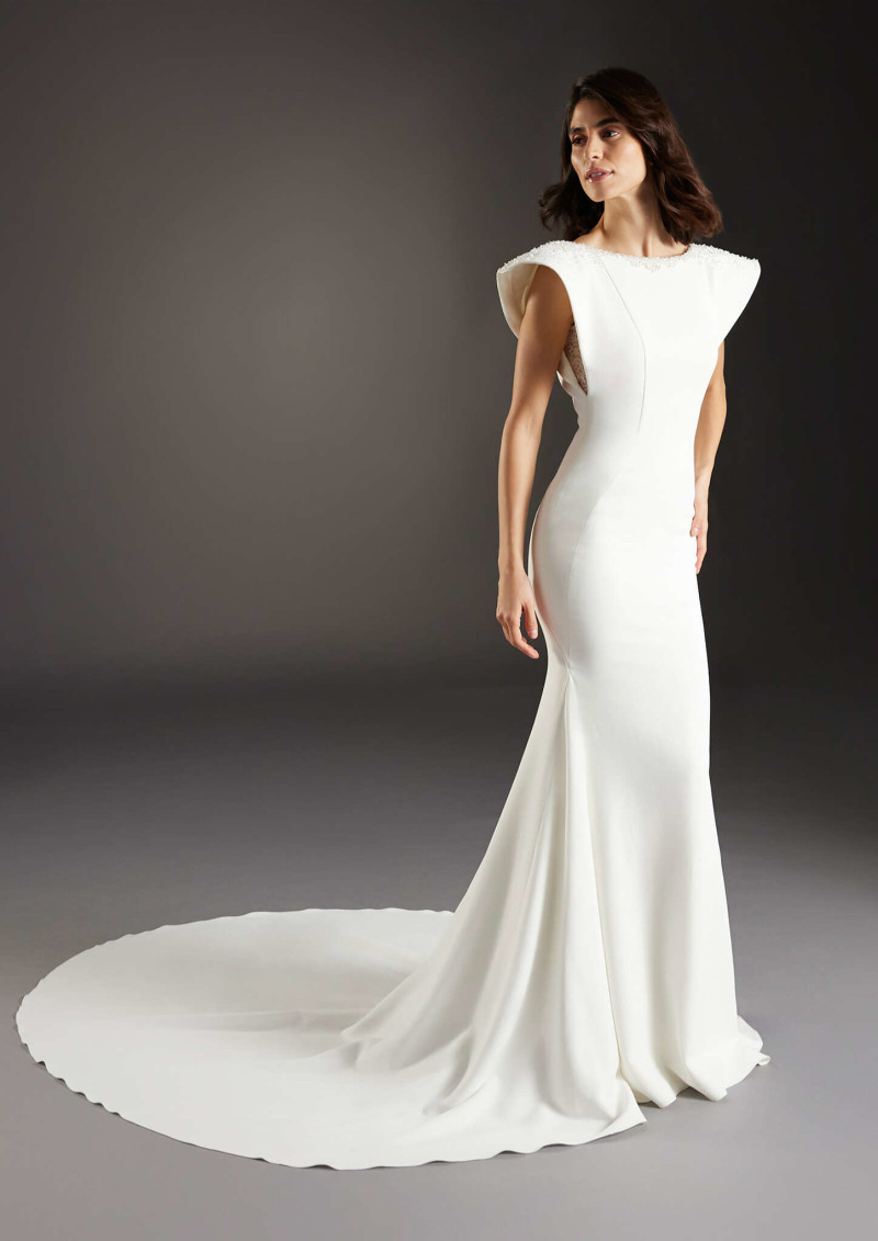 Pronovias lookbook for Spring 2025