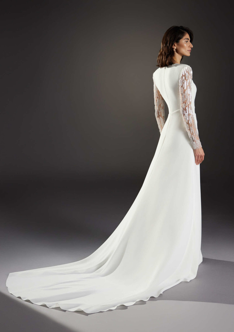 Pronovias lookbook for Spring 2025