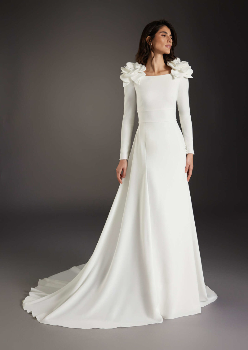 Pronovias lookbook for Spring 2025