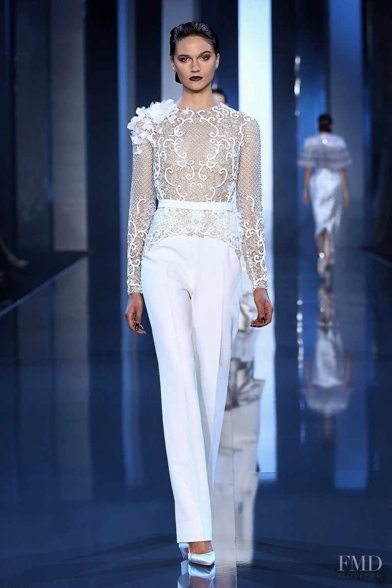 Rachel Finninger featured in  the Ralph & Russo fashion show for Spring/Summer 2016