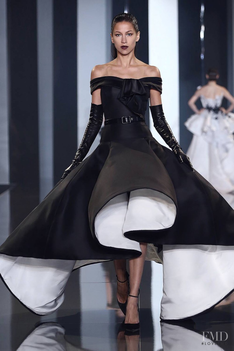 Ralph & Russo fashion show for Spring/Summer 2016