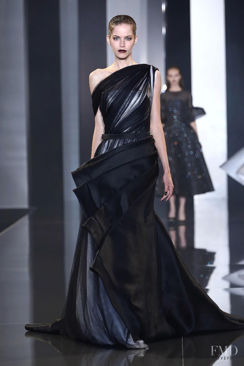 Ralph & Russo fashion show for Spring/Summer 2016