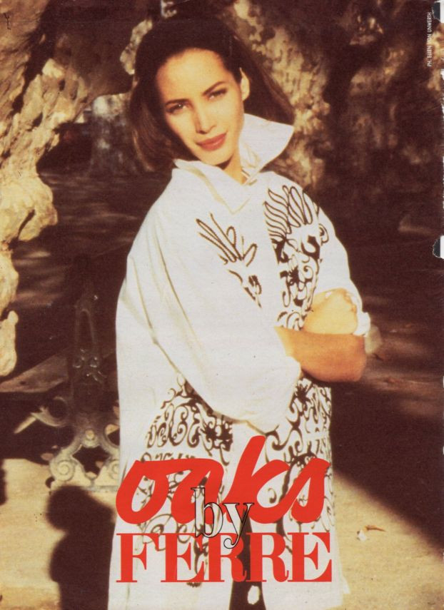 Christy Turlington featured in  the Gianfranco Ferré Oaks advertisement for Autumn/Winter 1990