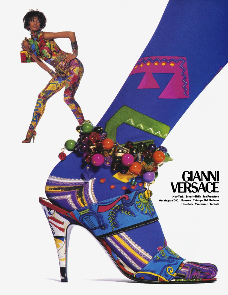 Christy Turlington featured in  the Versace advertisement for Autumn/Winter 1990