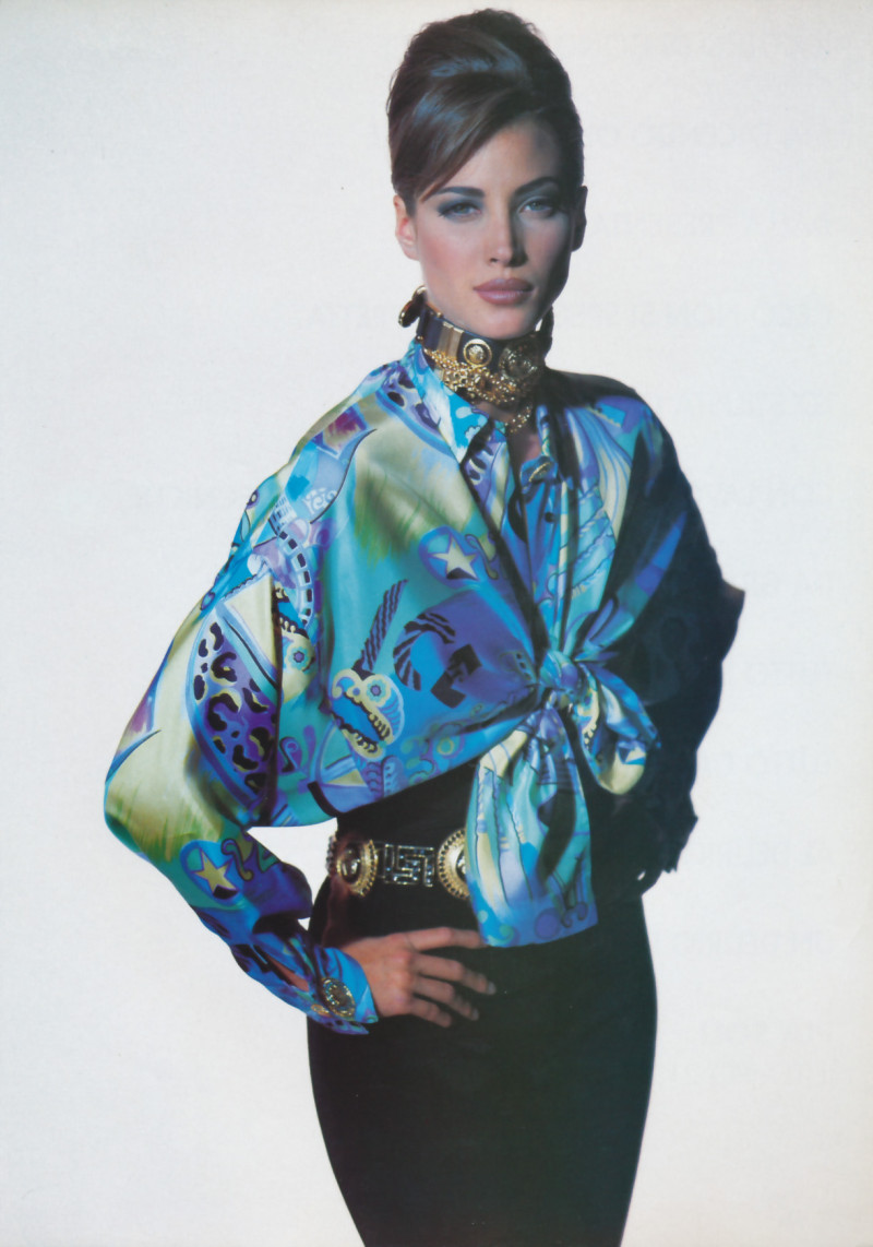 Christy Turlington featured in  the Atelier Versace advertisement for Autumn/Winter 1991