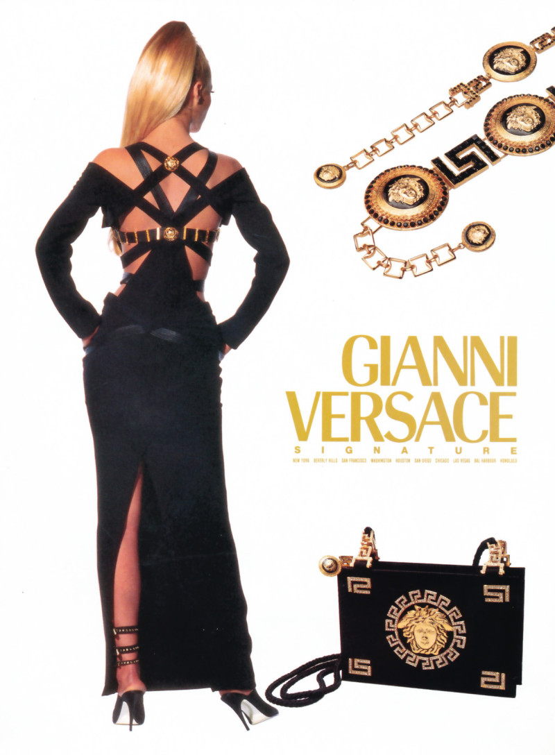 Christy Turlington featured in  the Versace advertisement for Spring/Summer 1992