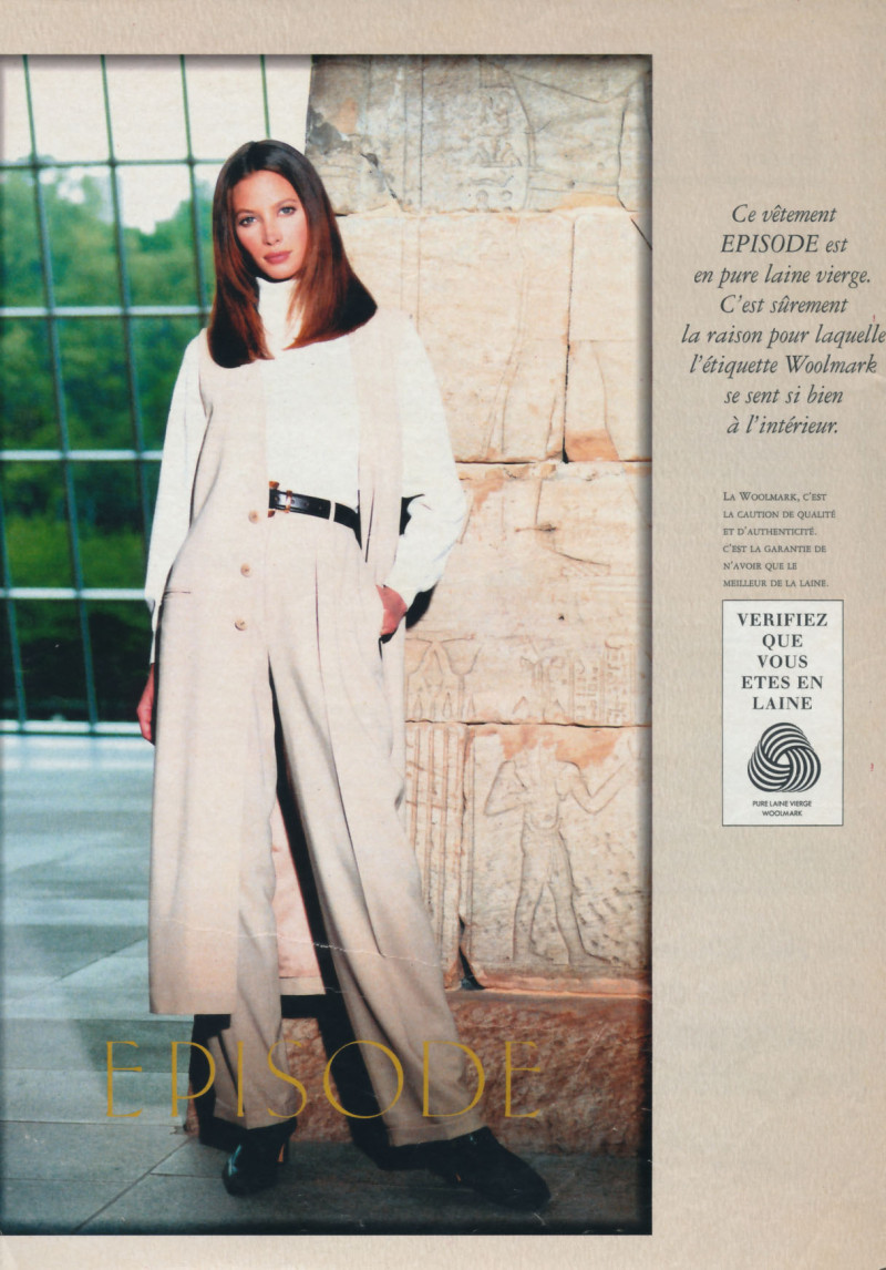 Christy Turlington featured in  the Episode advertisement for Autumn/Winter 1993