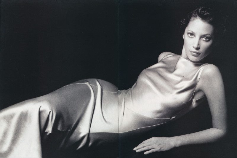 Christy Turlington featured in  the Calvin Klein advertisement for Autumn/Winter 1994