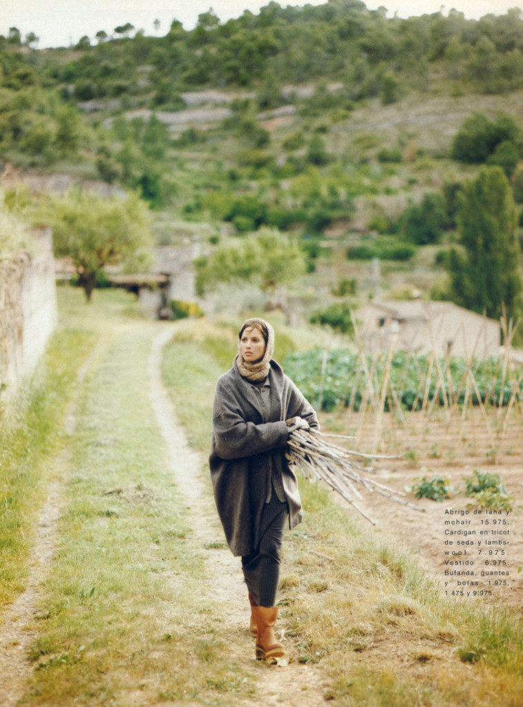 Christy Turlington featured in  the Mango advertisement for Fall 1994