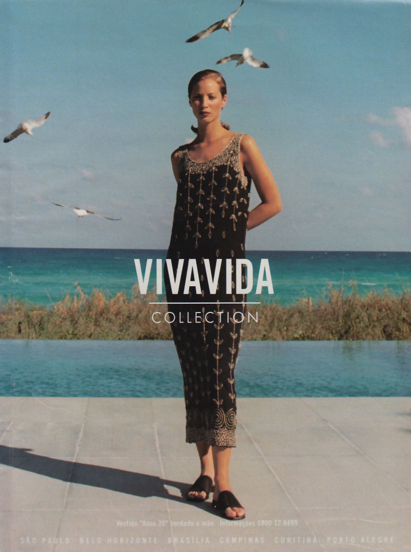 Christy Turlington featured in  the Vivavida advertisement for Spring/Summer 1997