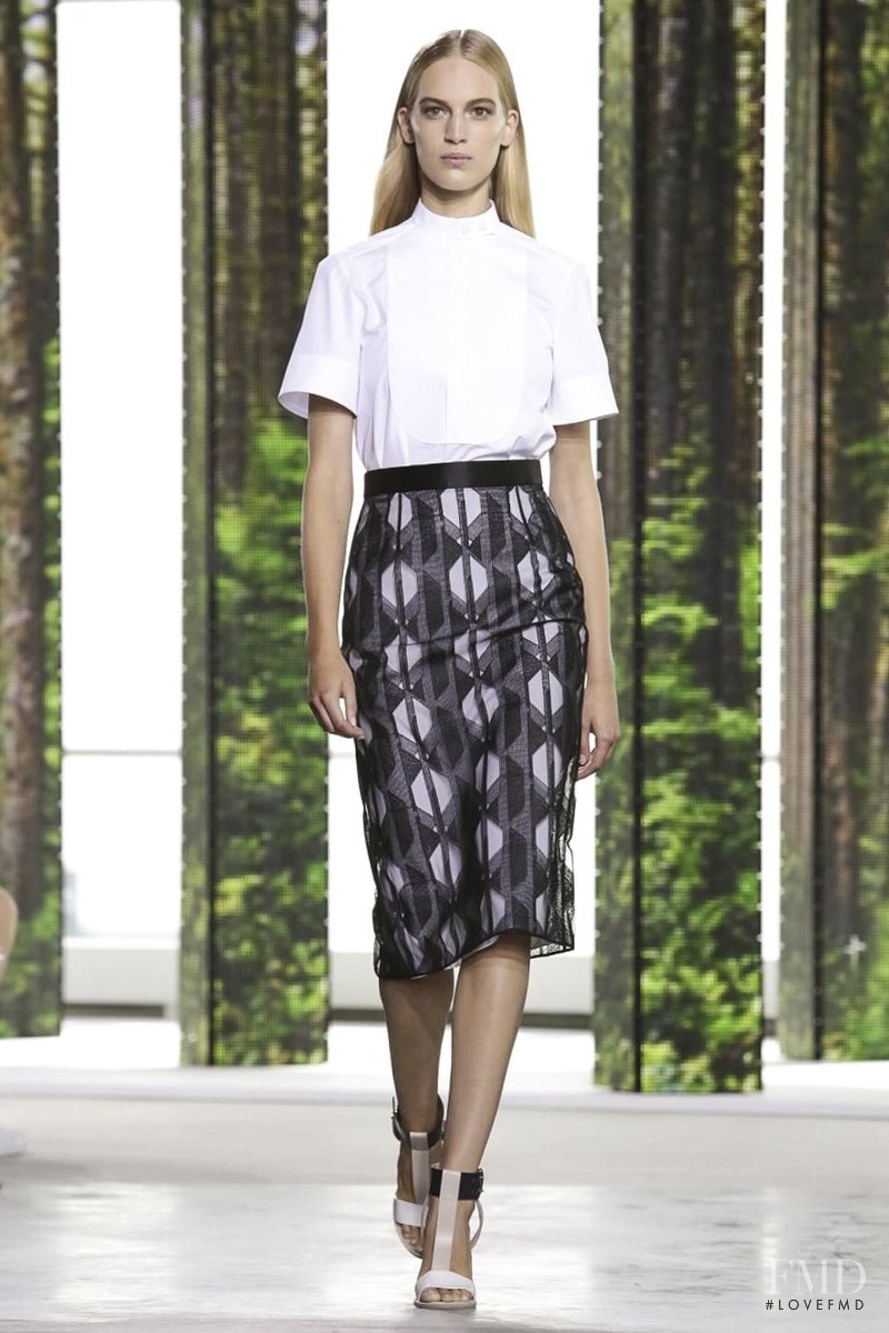 Vanessa Axente featured in  the Hugo Boss fashion show for Spring/Summer 2015