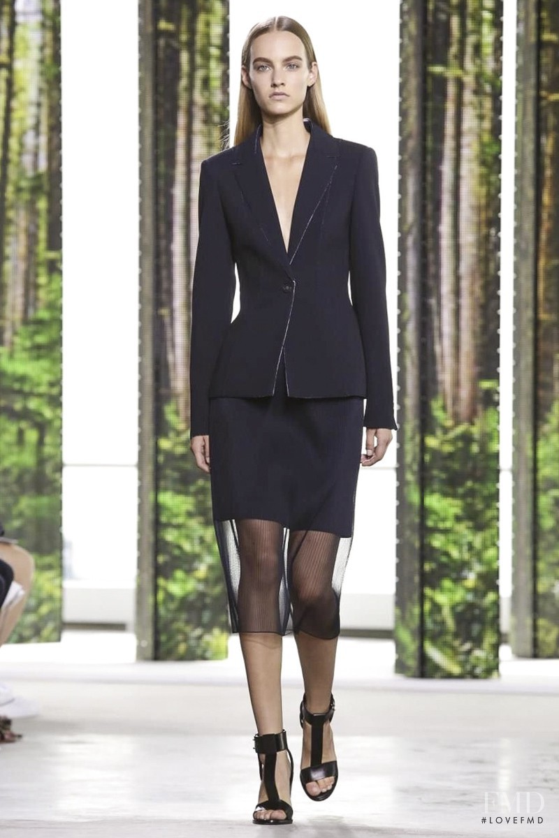 Maartje Verhoef featured in  the Hugo Boss fashion show for Spring/Summer 2015