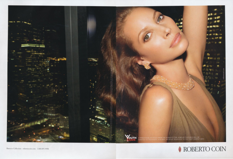 Christy Turlington featured in  the Roberto Coin advertisement for Autumn/Winter 2008