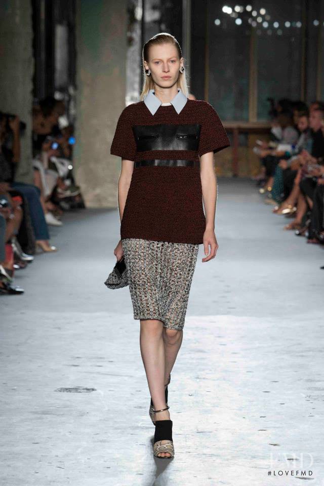 Julia Nobis featured in  the Proenza Schouler fashion show for Spring/Summer 2015