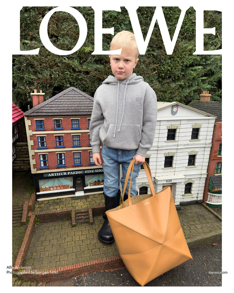 Loewe advertisement for Pre-Fall 2024