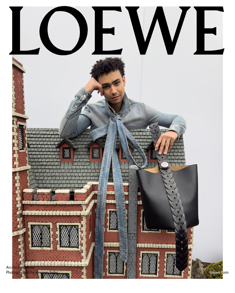 Loewe advertisement for Pre-Fall 2024