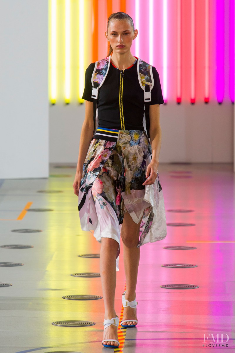 Zoe Huxford featured in  the Preen by Thornton Bregazzi fashion show for Spring/Summer 2015