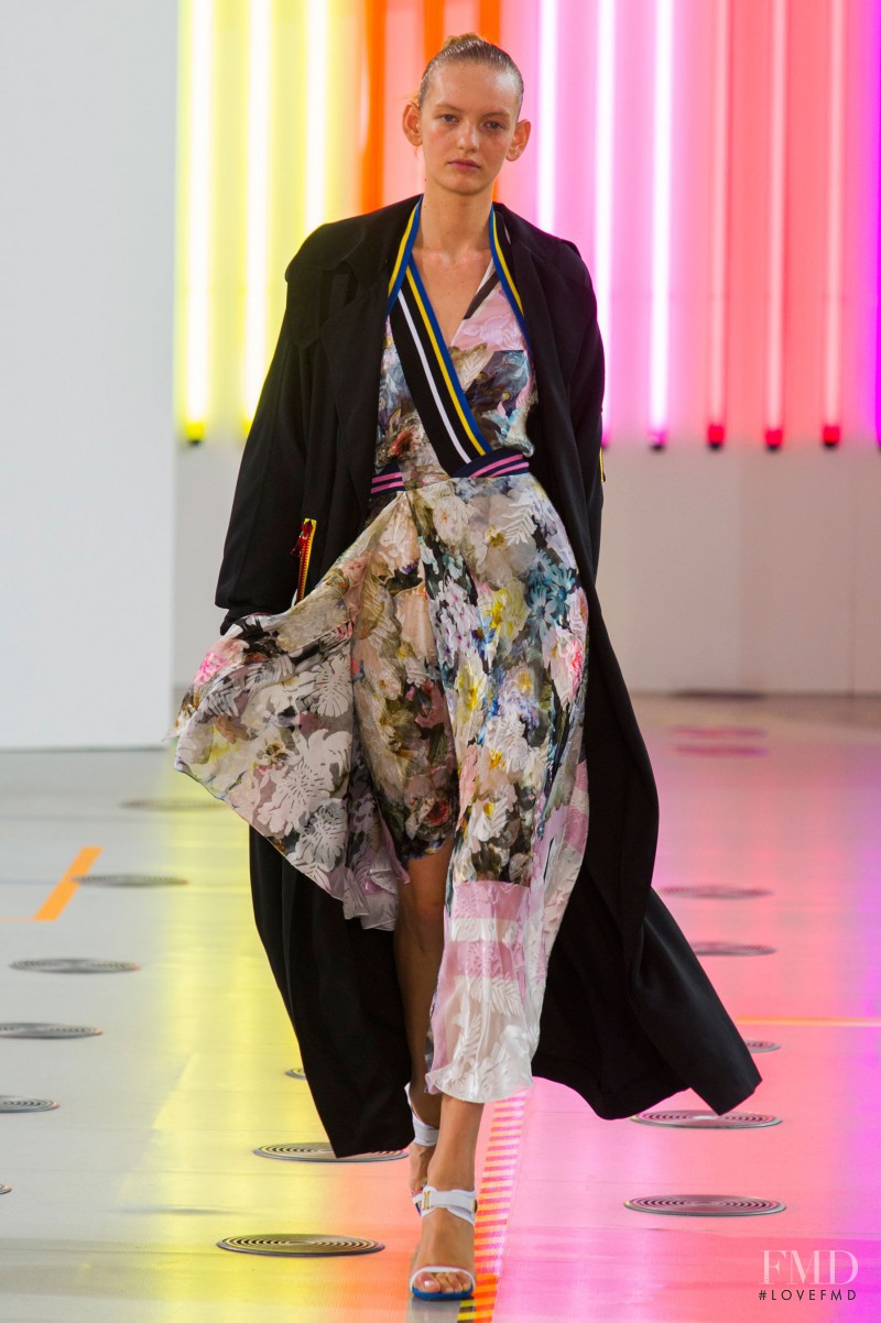 Yulia Musieichuk featured in  the Preen by Thornton Bregazzi fashion show for Spring/Summer 2015