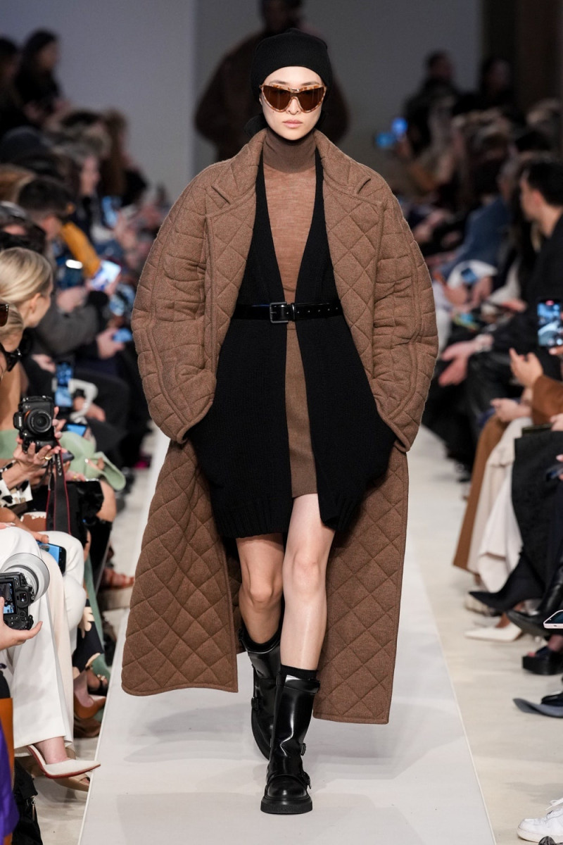 Max Mara fashion show for Autumn/Winter 2023