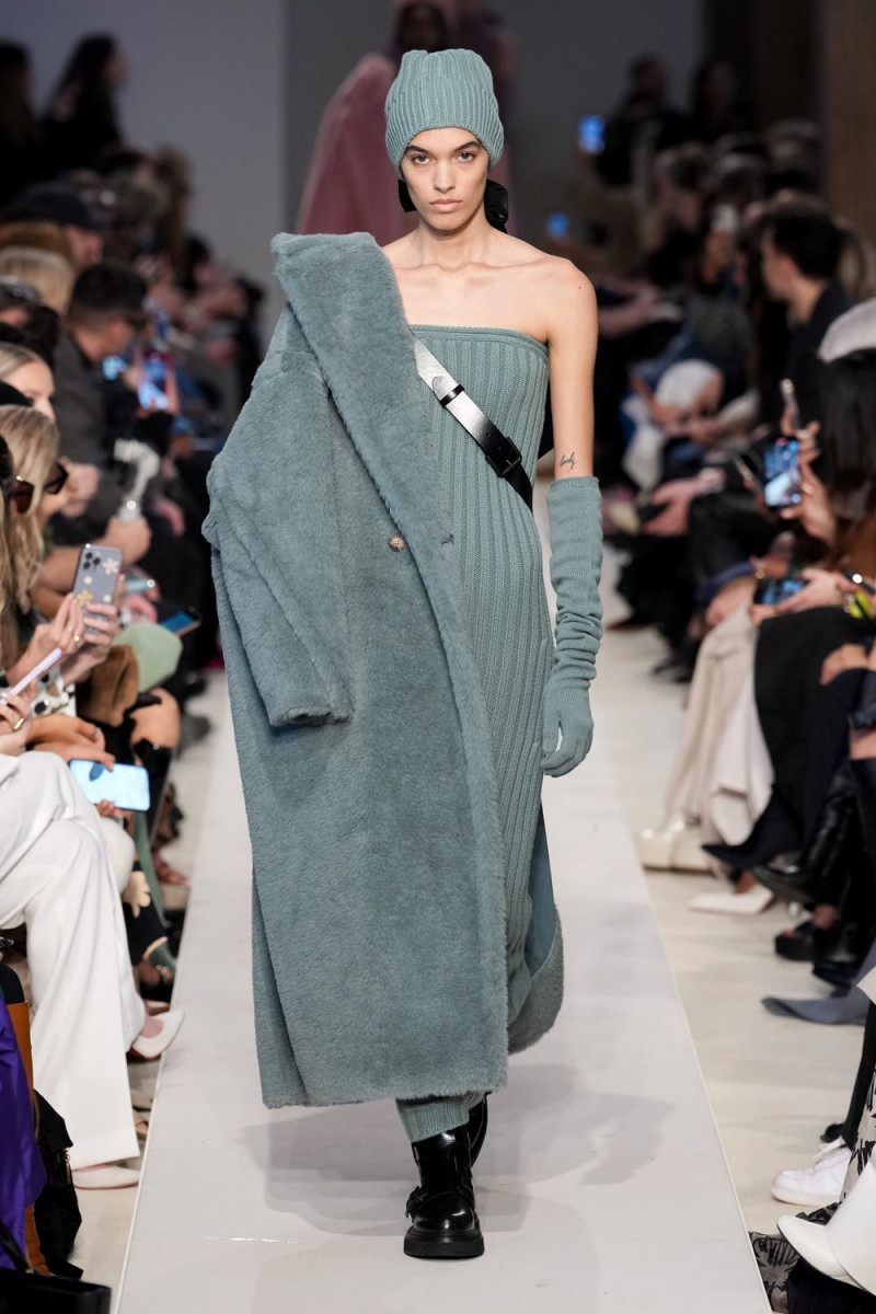 Max Mara fashion show for Autumn/Winter 2023