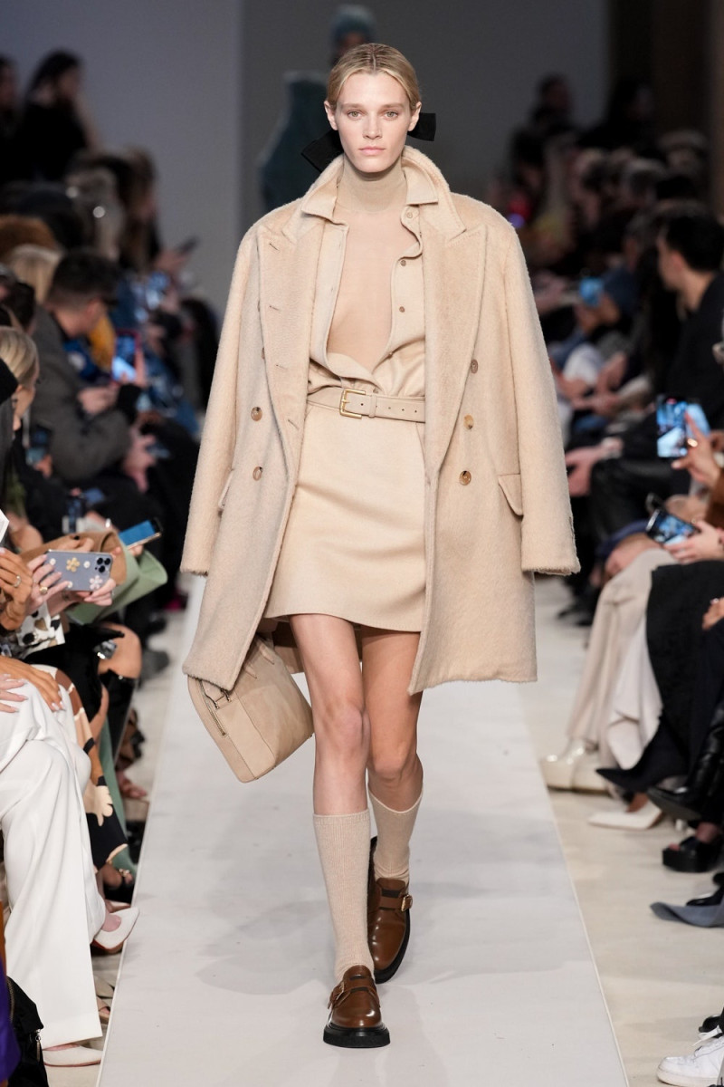 Max Mara fashion show for Autumn/Winter 2023