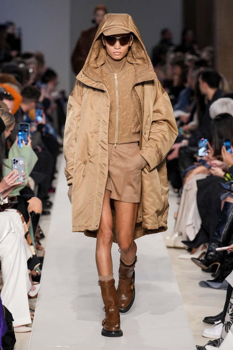 Max Mara fashion show for Autumn/Winter 2023