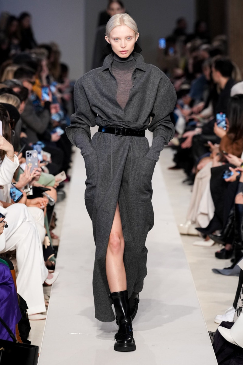 Max Mara fashion show for Autumn/Winter 2023