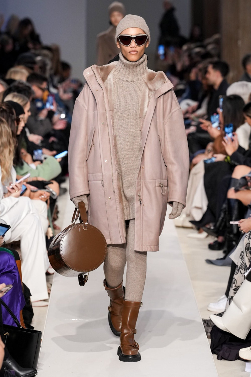 Max Mara fashion show for Autumn/Winter 2023