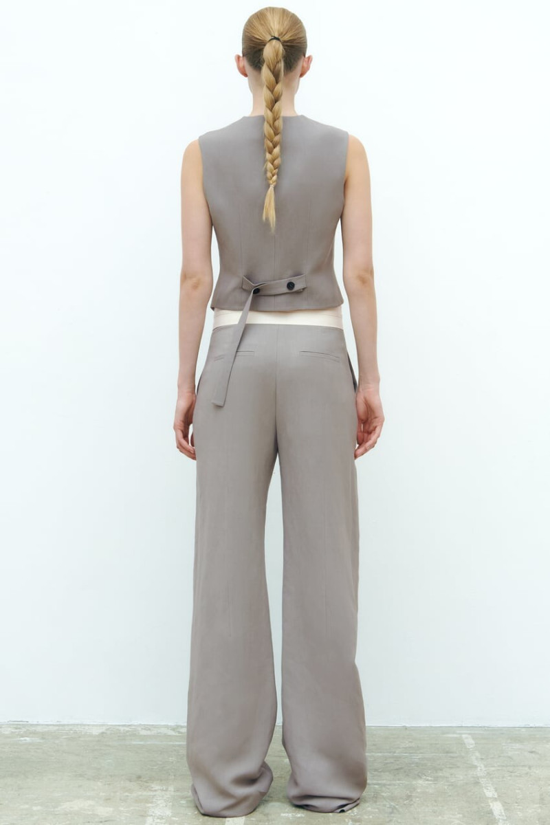 Ida Heiner featured in  the Zara lookbook for Pre-Fall 2023