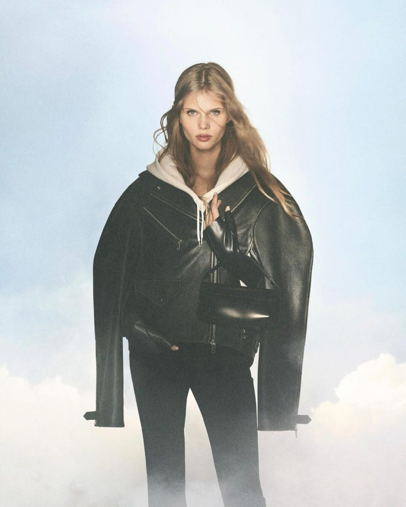 Ida Heiner featured in  the André Courrèges advertisement for Autumn/Winter 2023