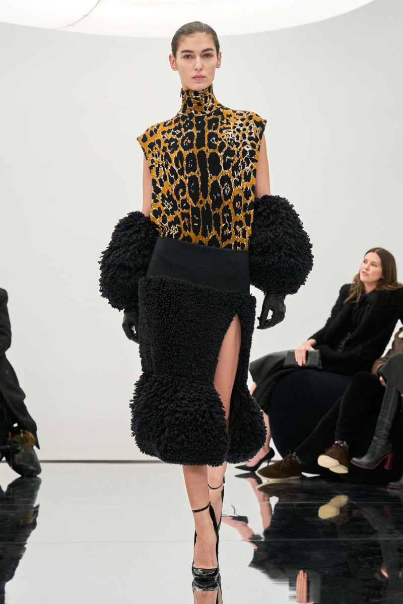 Alaia La Robe Spirale fashion show for Fall 2024