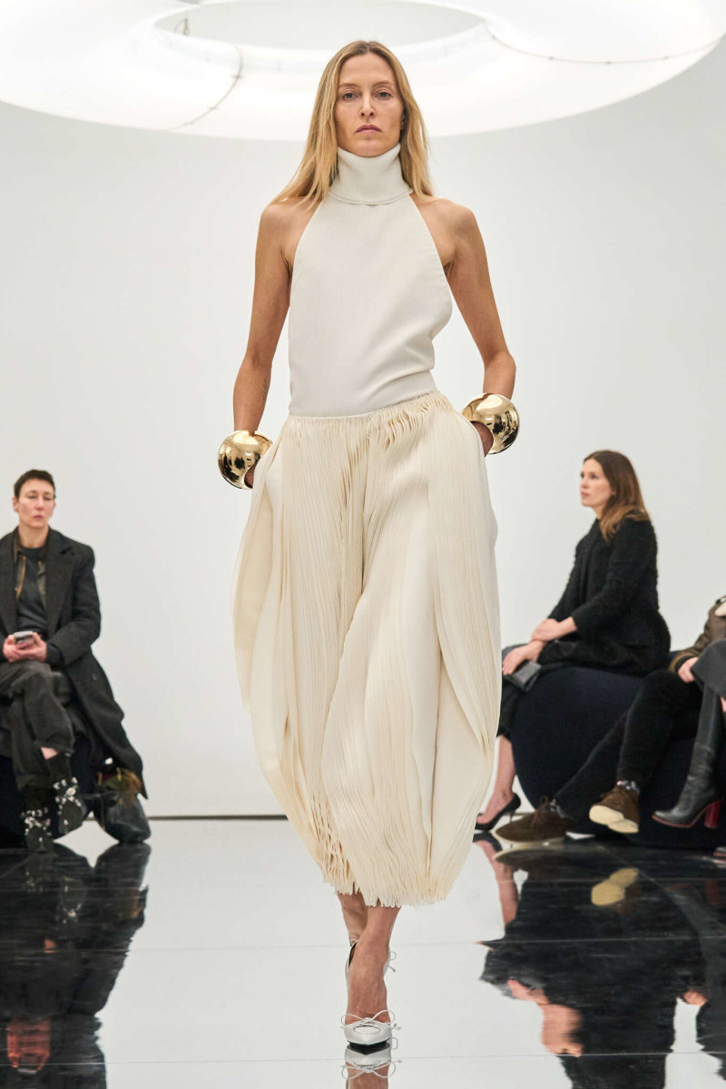 Alaia La Robe Spirale fashion show for Fall 2024