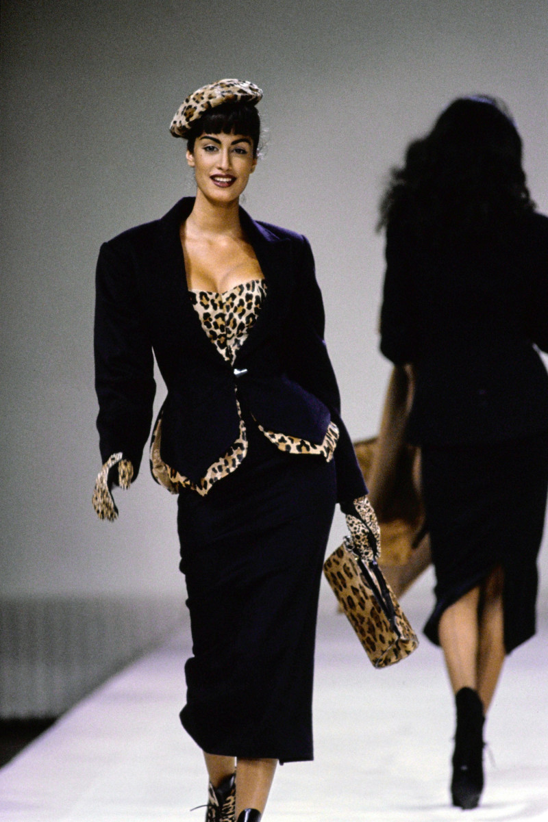 Yasmeen Ghauri featured in  the Alaia fashion show for Autumn/Winter 1991