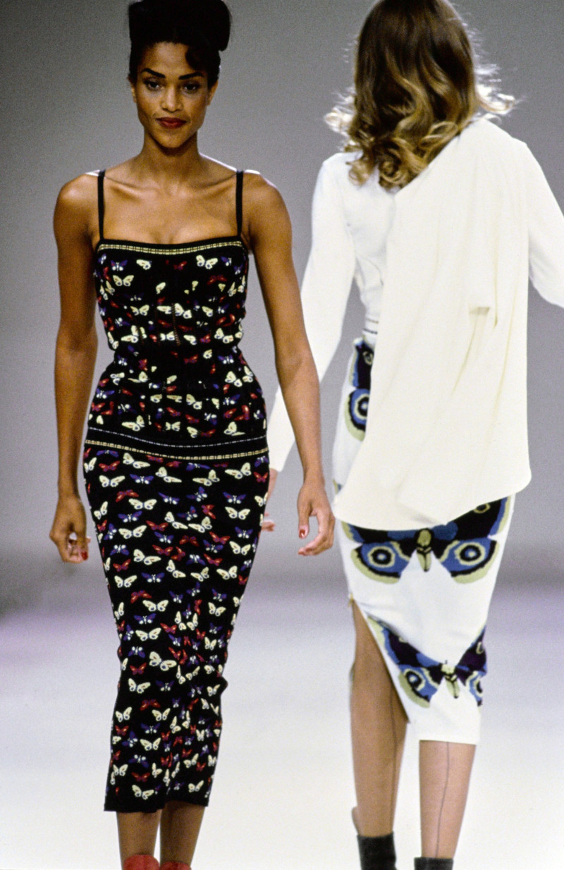 Veronica Webb featured in  the Alaia fashion show for Autumn/Winter 1991