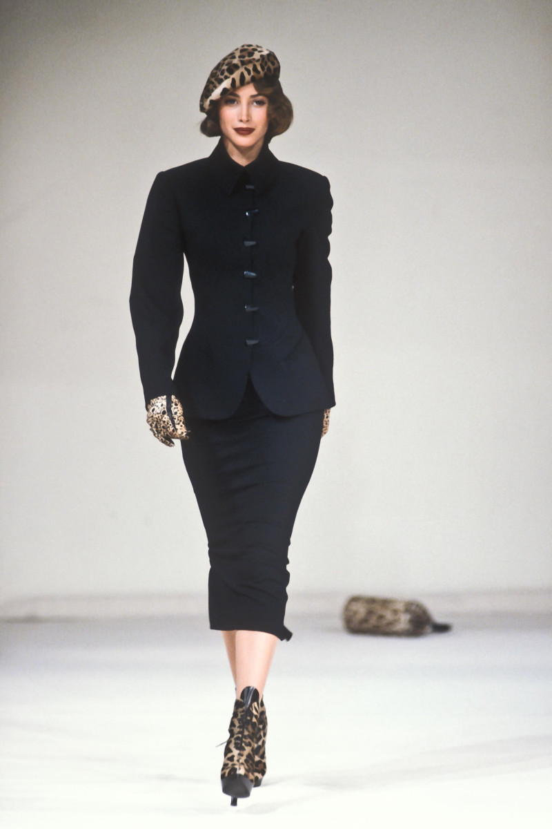 Christy Turlington featured in  the Alaia fashion show for Autumn/Winter 1991