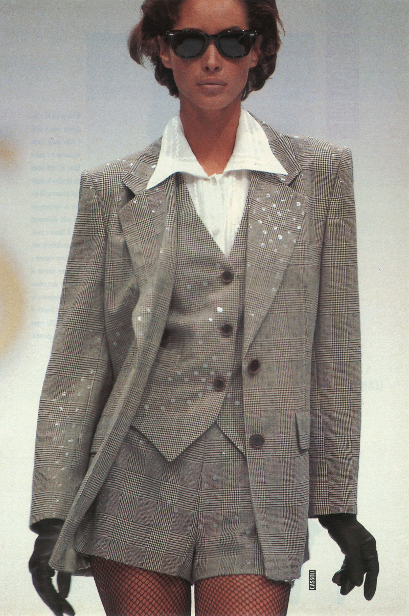 Christy Turlington featured in  the Gianna Cassoli fashion show for Spring/Summer 1991