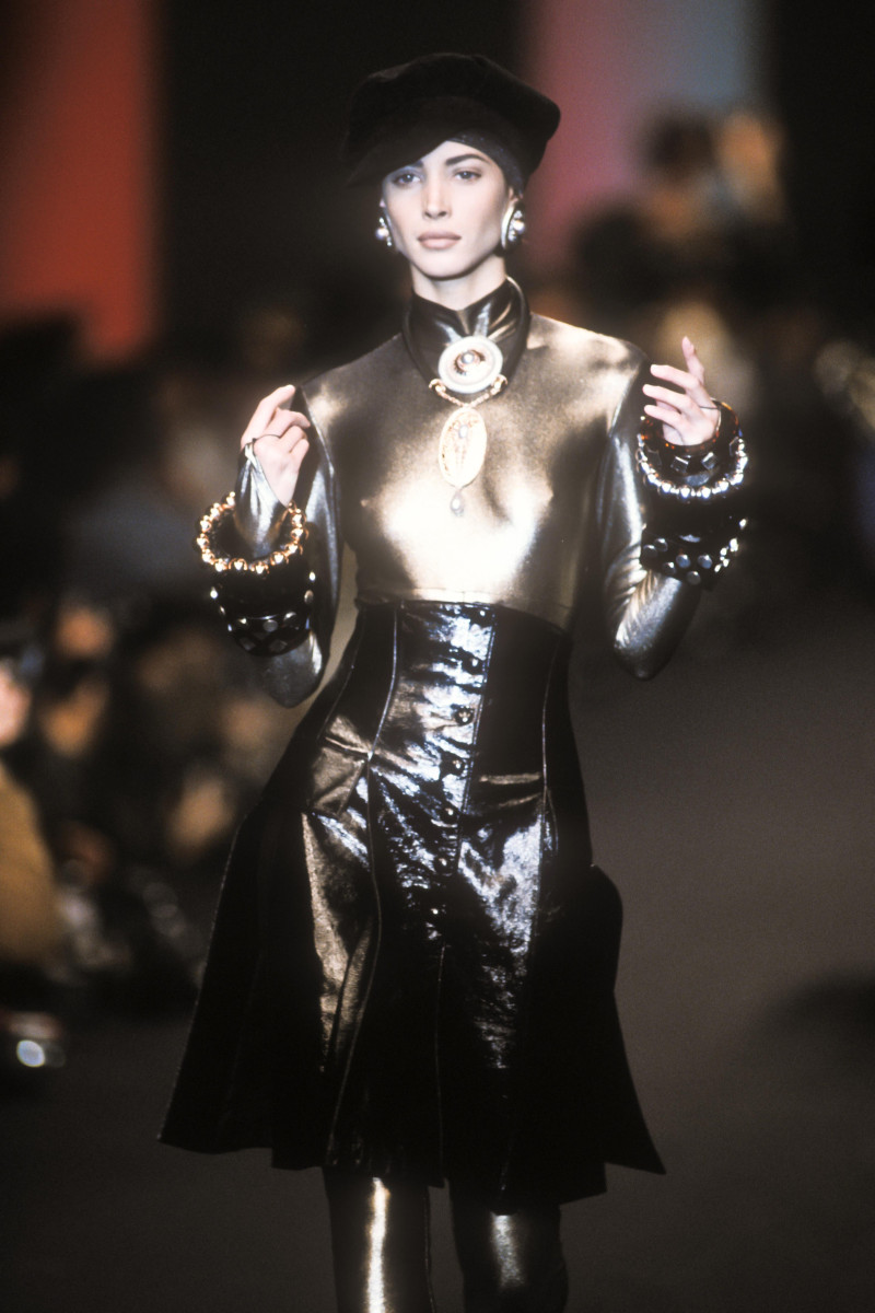 Christy Turlington featured in  the Karl Lagerfeld fashion show for Autumn/Winter 1991