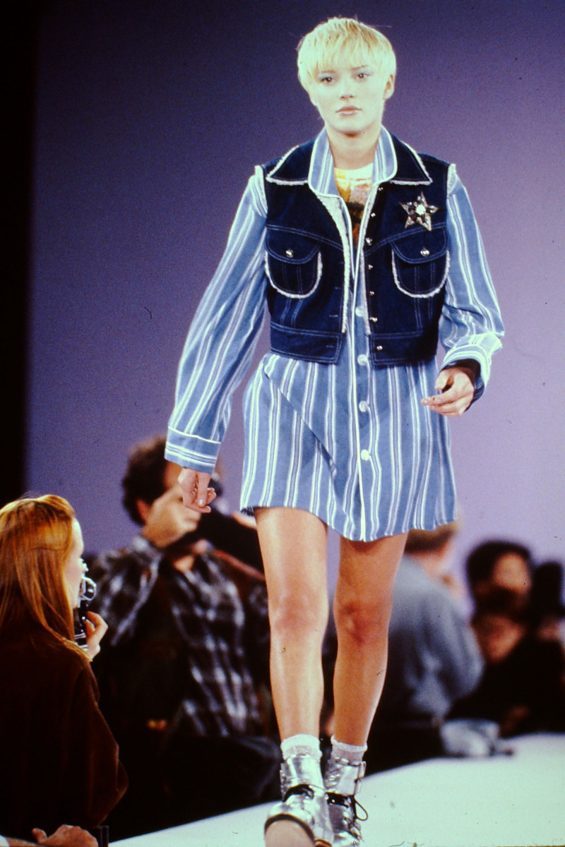 Anna Sui fashion show for Spring/Summer 1994