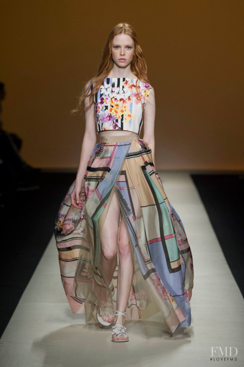 Alberta Ferretti fashion show for Spring/Summer 2015